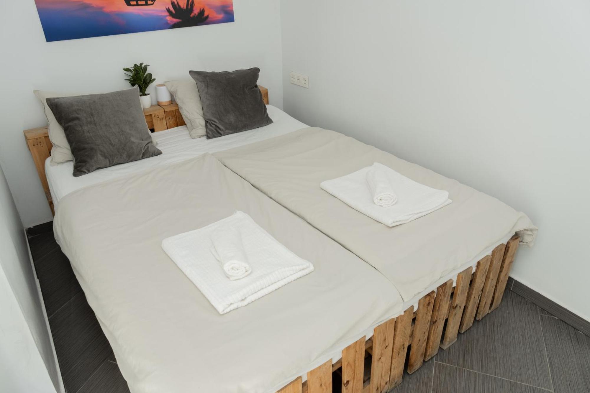 Surfersresidence Apartments 塔里法 外观 照片